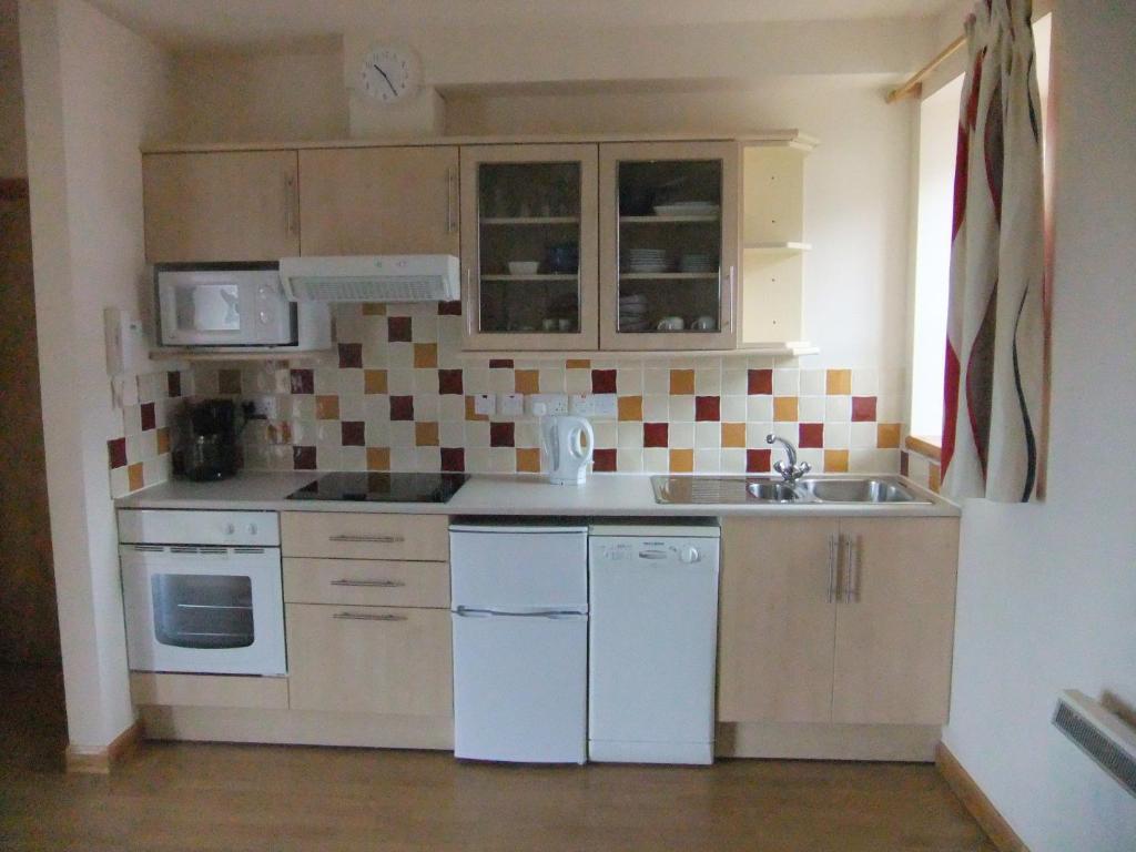 Dolphin Bay Suites Ardersier Zimmer foto